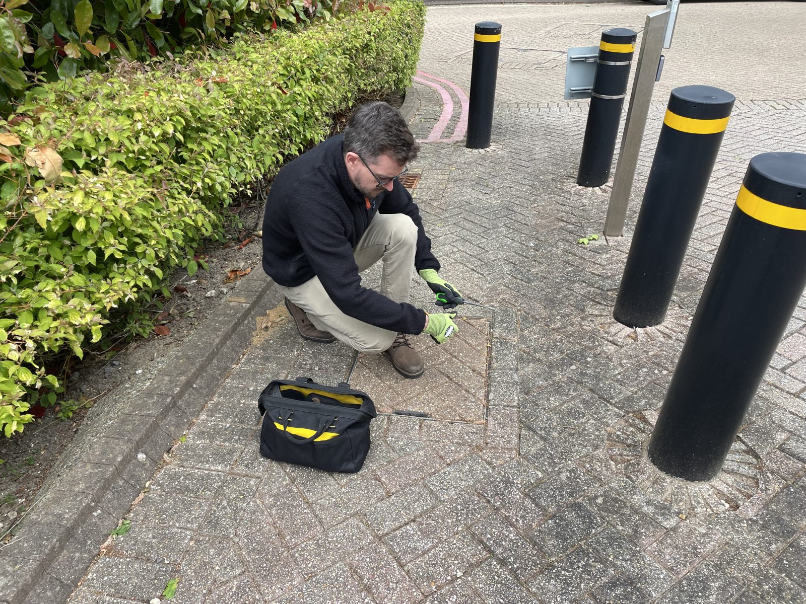 Chartered building surveyor in Southampton carrying out a commercial building survey in Southampton.